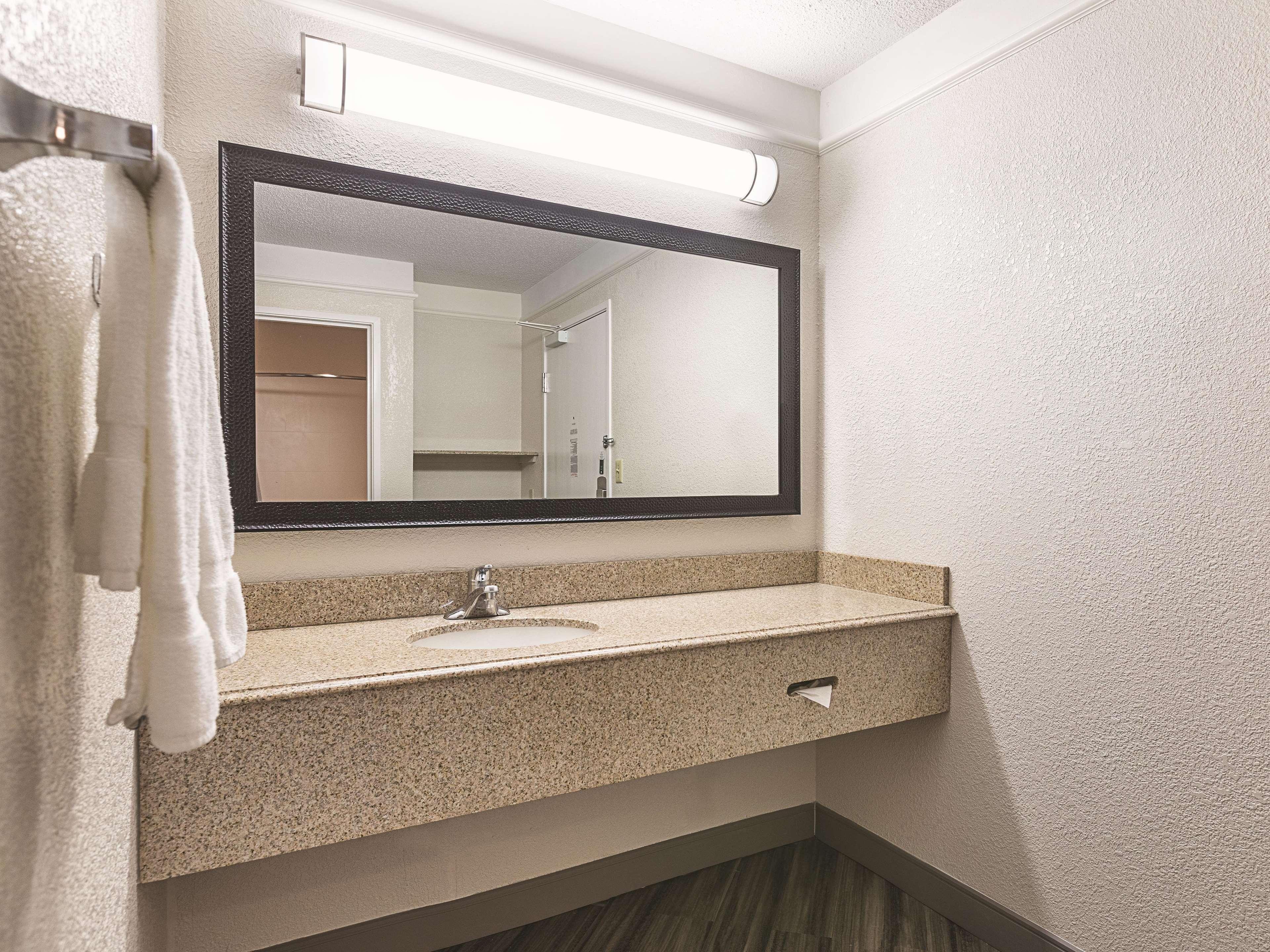 La Quinta Inn By Wyndham San Marcos Esterno foto