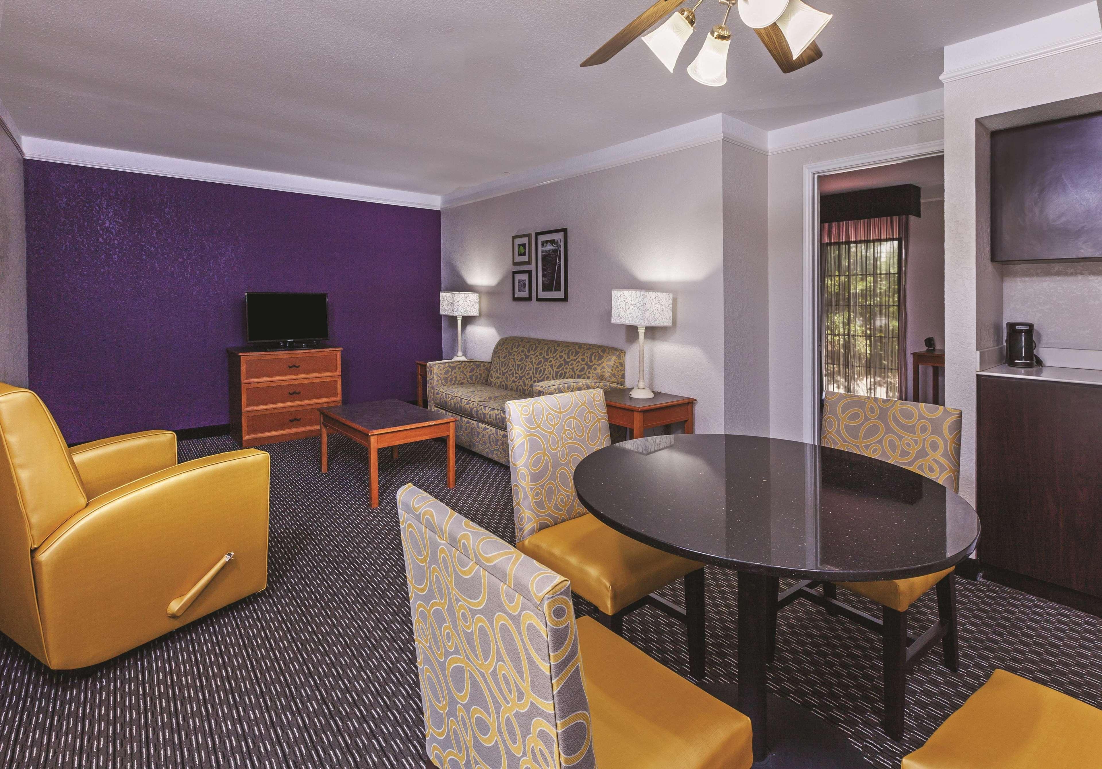 La Quinta Inn By Wyndham San Marcos Esterno foto